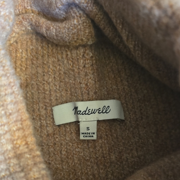 Madewell Ligth Tan Turtleneck Sweater, Preowned - Picture 2 of 11